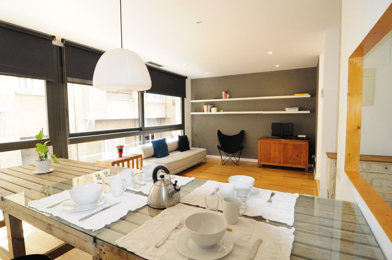 Rentbcn Gracia Deluxe Appartamento Barcellona Esterno foto