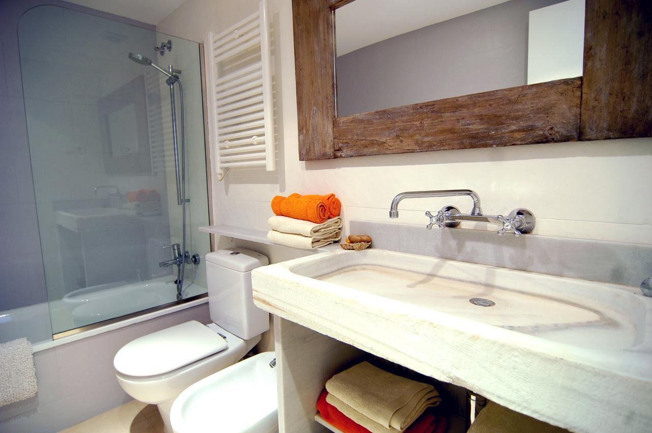 Rentbcn Gracia Deluxe Appartamento Barcellona Esterno foto