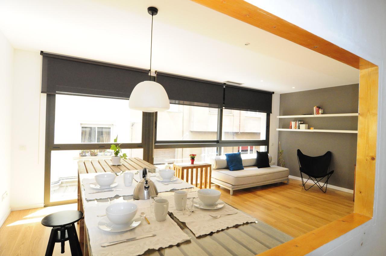 Rentbcn Gracia Deluxe Appartamento Barcellona Esterno foto
