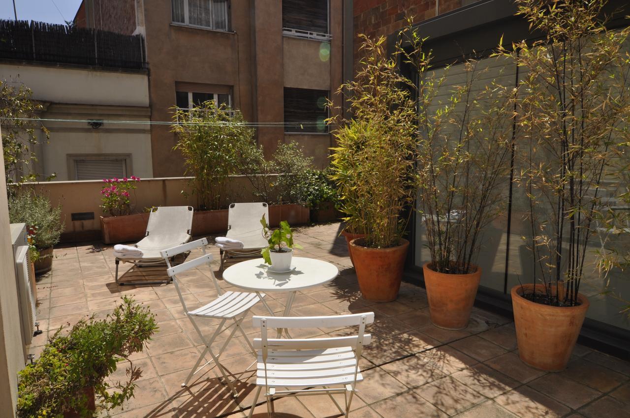 Rentbcn Gracia Deluxe Appartamento Barcellona Esterno foto